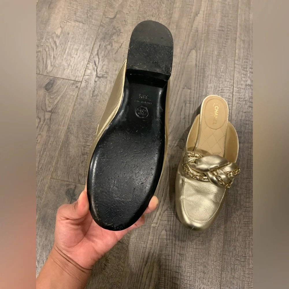 Chanel Metallic gold Leather Braided Chain Mule - Picture 10 of 11